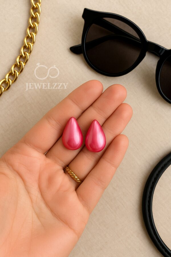 Rosé Luxe Teardrop Earstuds